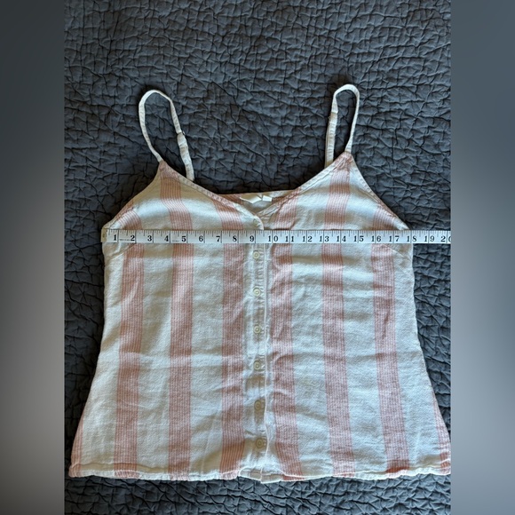 Treasure and Bond linen tank top - Picture 2 of 5